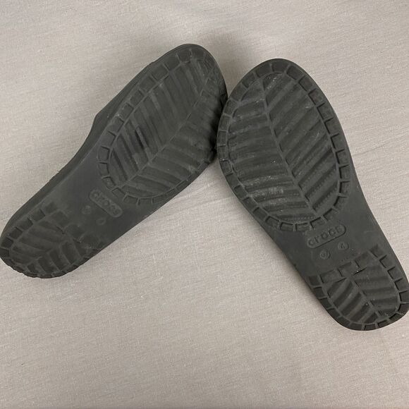 Crocs Comfort Lightweight Sloane Black Slide Slip On Sandals Women's Size 4 - Picture 2 of 6
